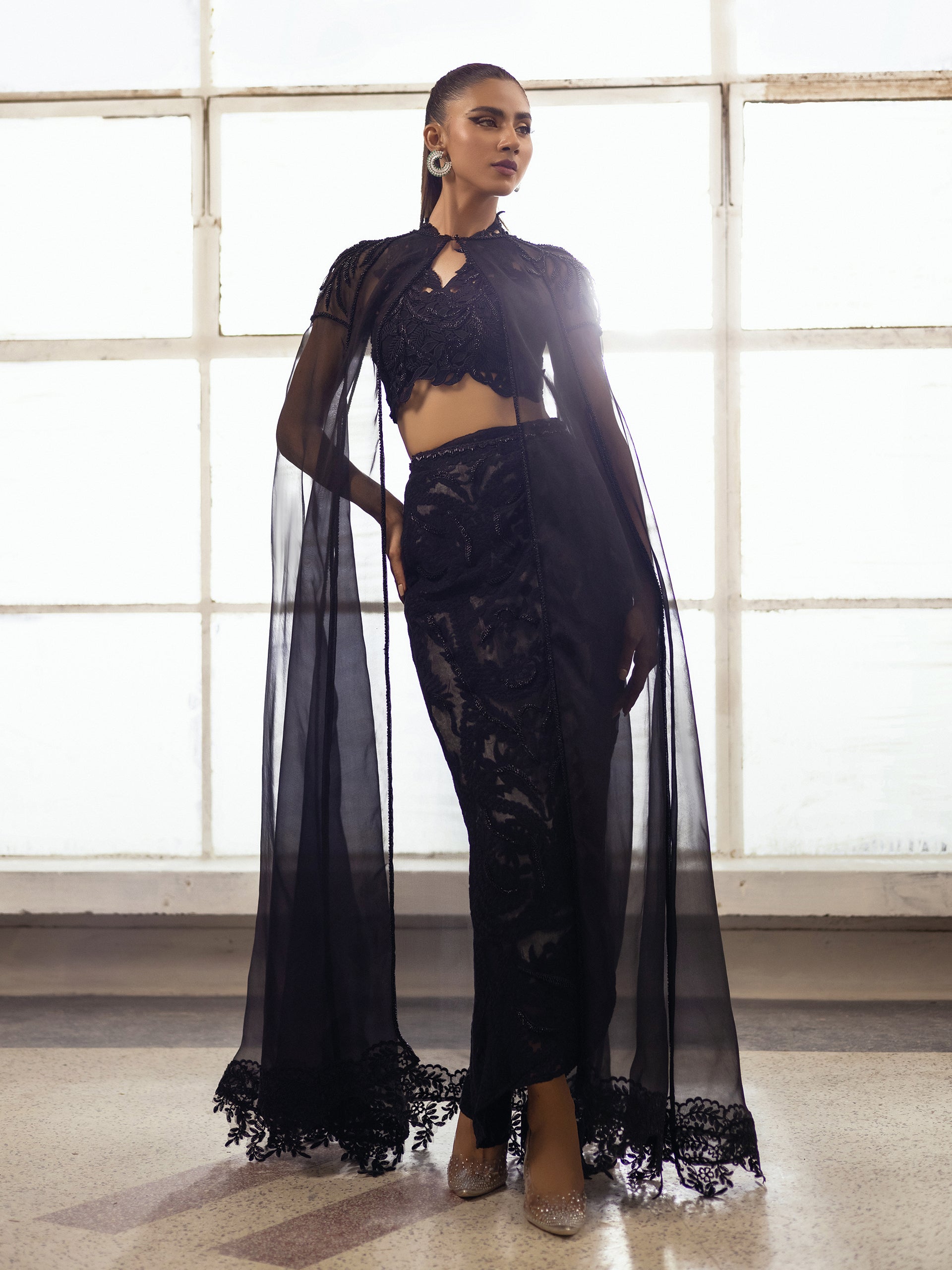 Flo - Black