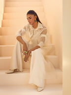 Mara - White