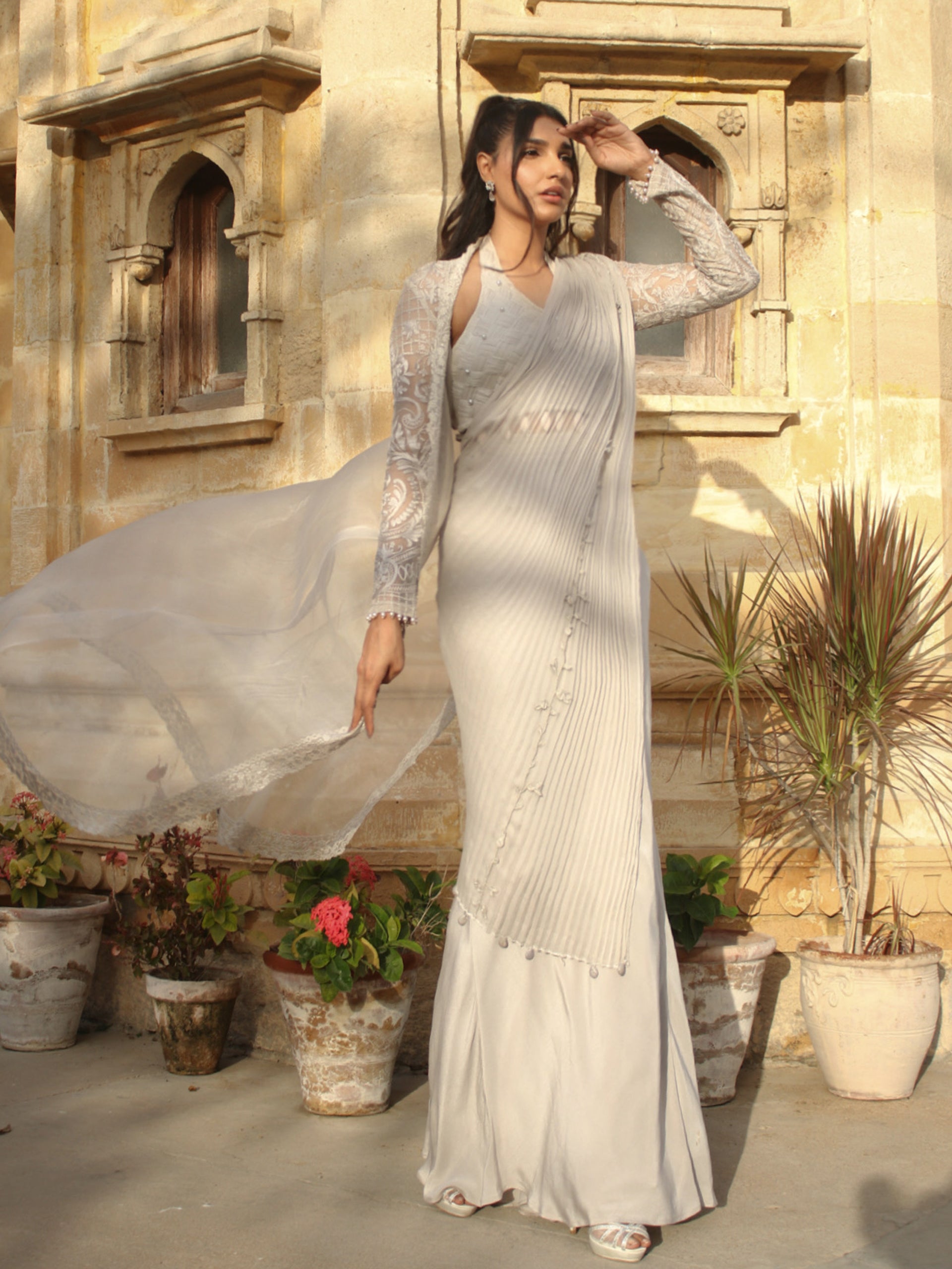 Raya - Grey Main image